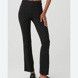 Size : large with original tag